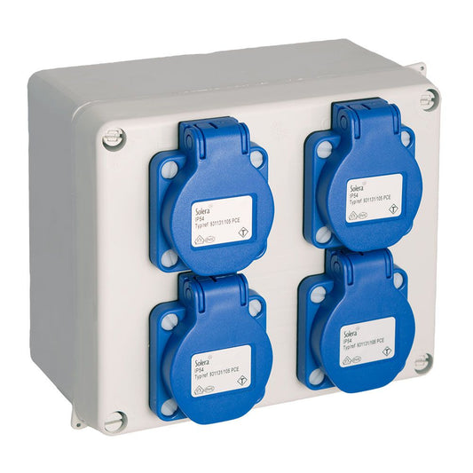 Caja estanca montada 165 x 135 x 70 mm con 4 bases tipo f 2p+t, 16a, 250v~, ip54