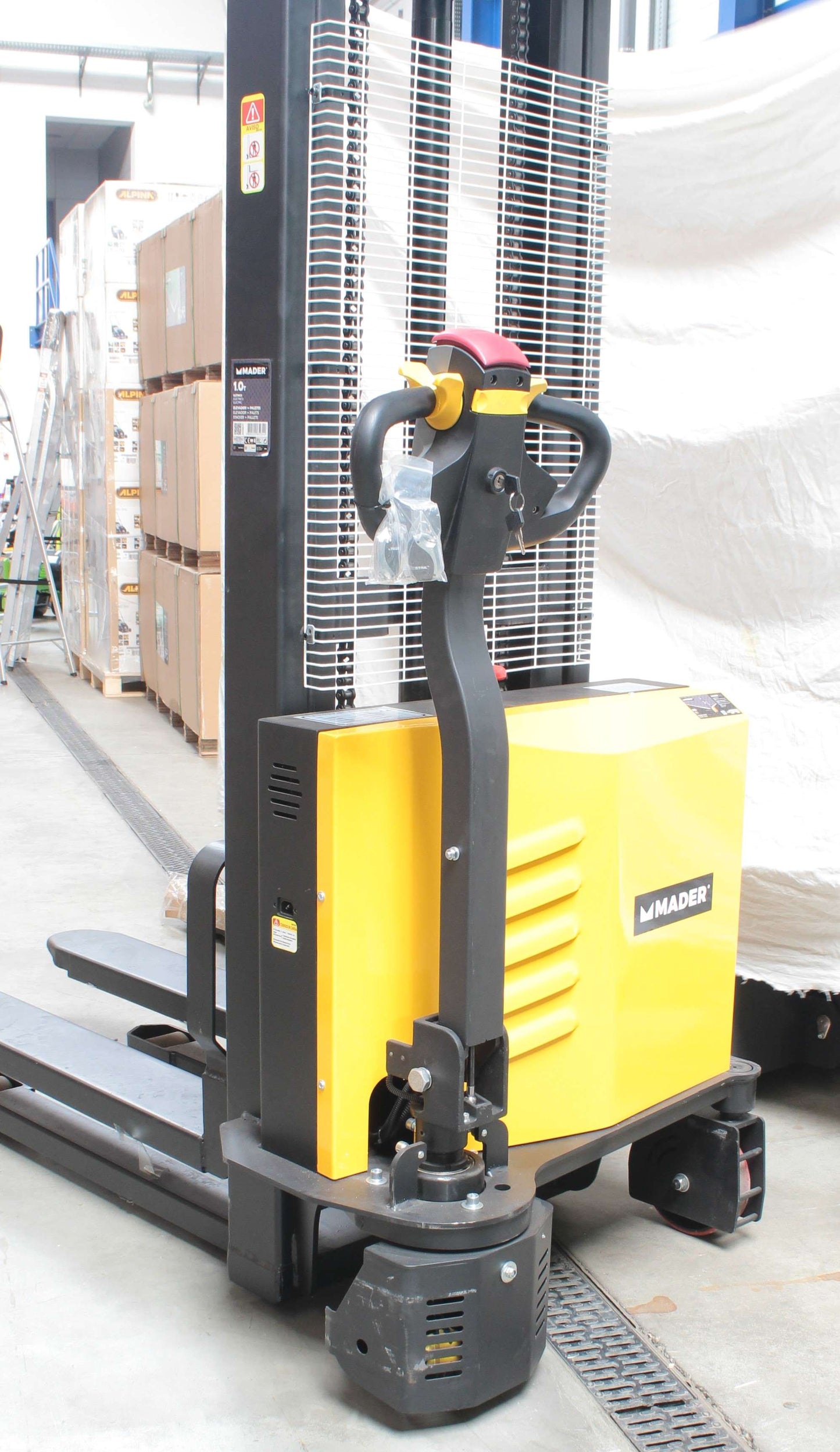 Elevador de Palets Eléctrico 1500kg