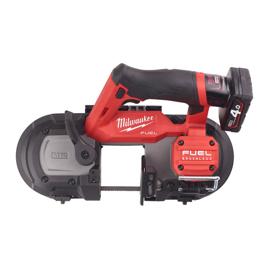 Milwaukee Sierra de banda subcompacta M12 FUEL™, capacidad de corte 64mm M12FBS64-402C