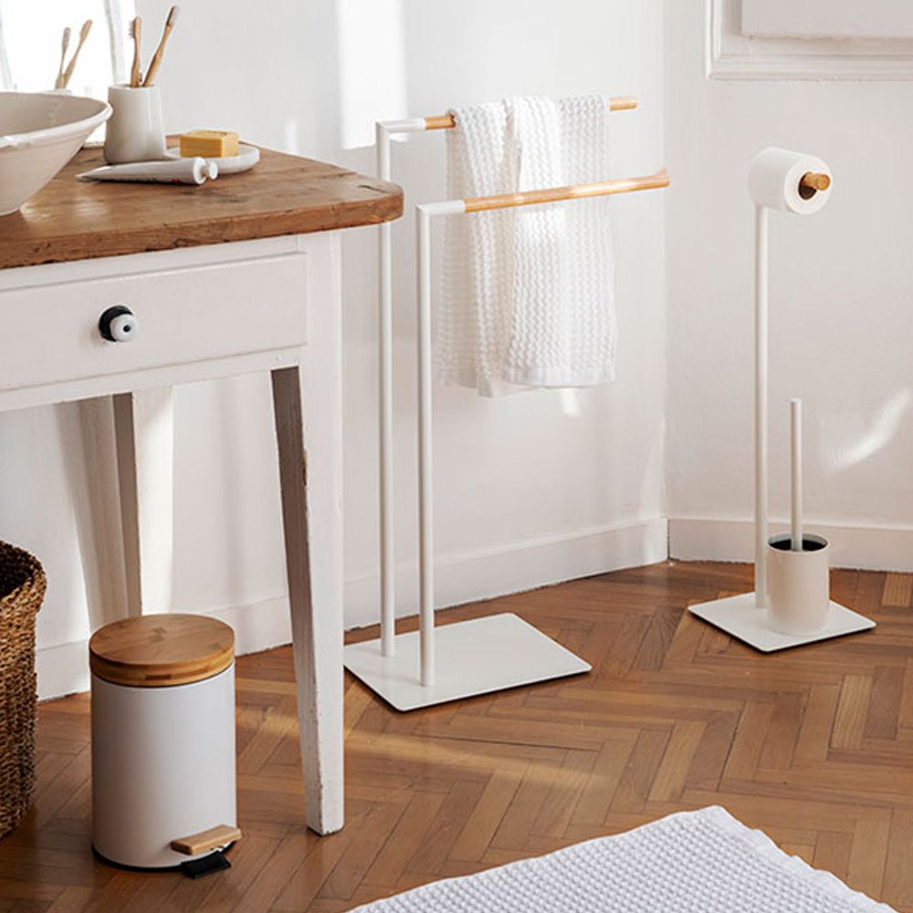 Papelera pedal blanca bambú 3 l