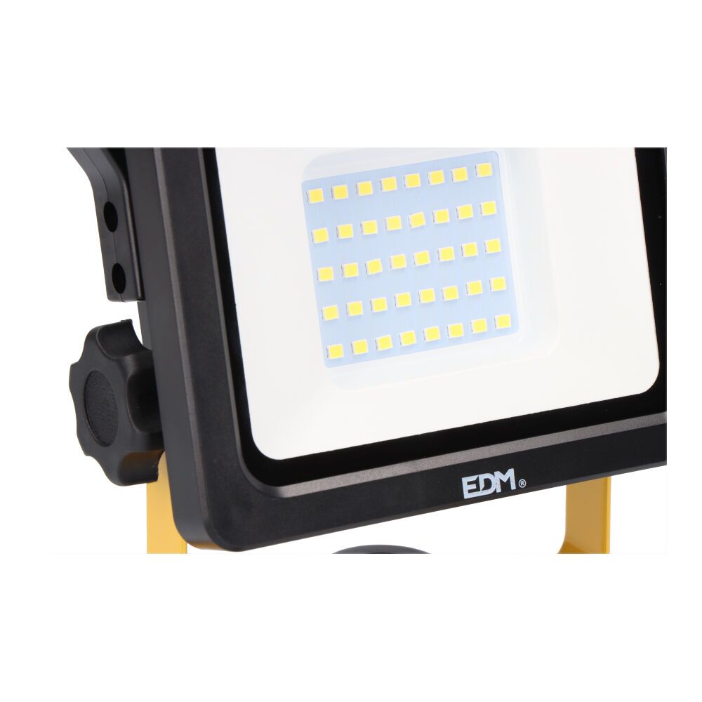 Foco led recargable 20 w 2000 lm 6500 k