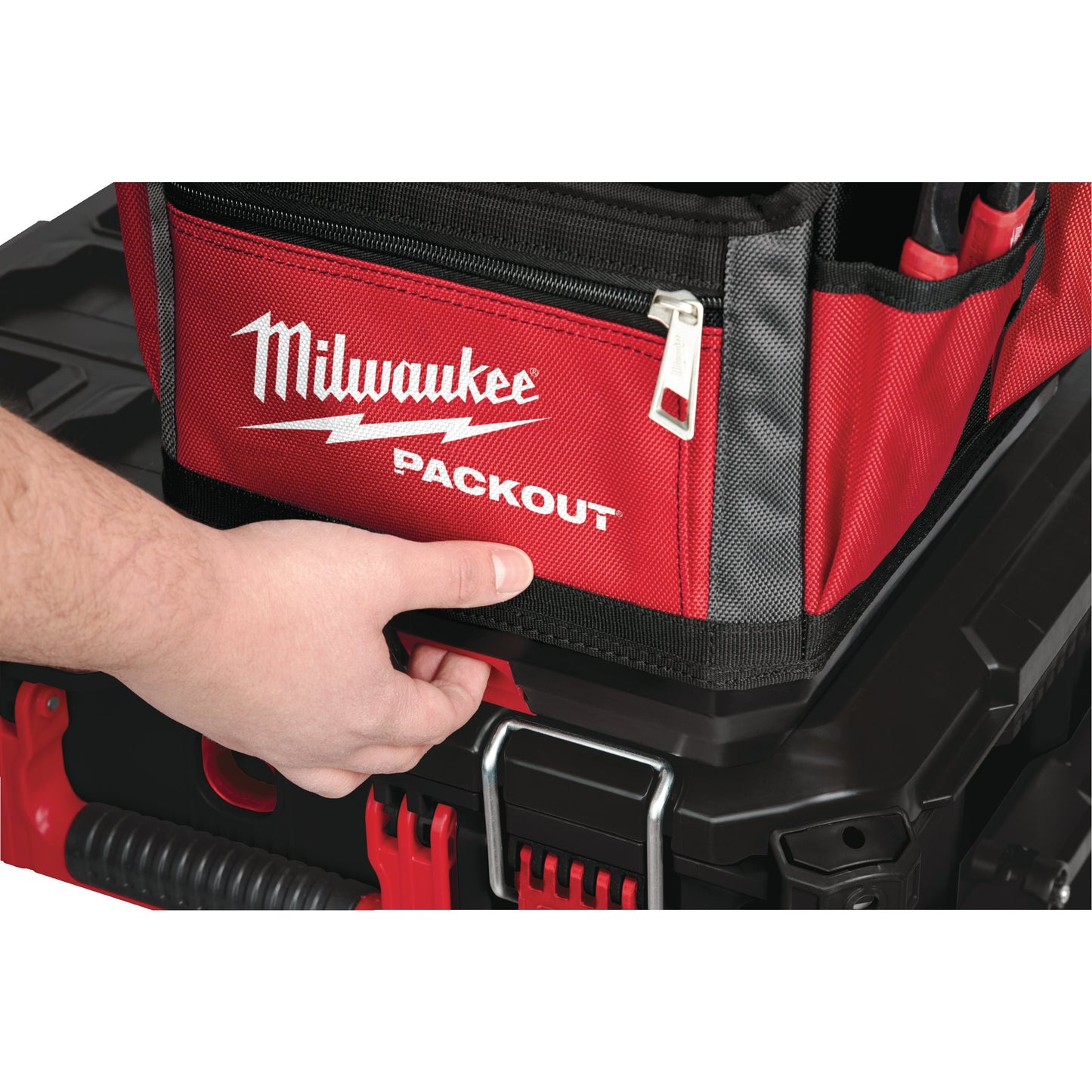 Milwaukee BOLSA PORTAHERRAMIENTAS 25CM 25X25X32