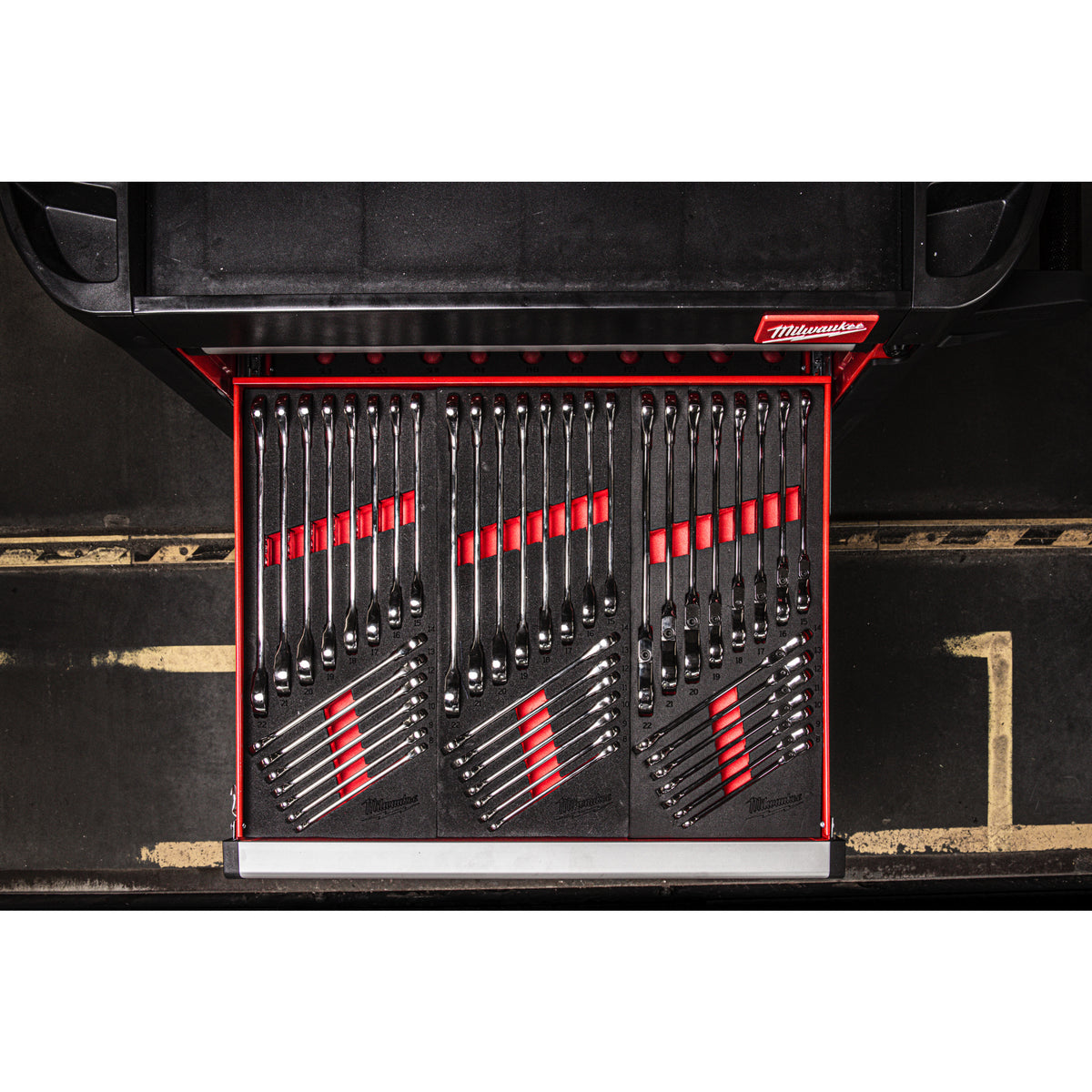 Milwaukee 1/3 espuma con 15 llaves combinadas MAX BITE™ con carraca y articuladas — imagen 2