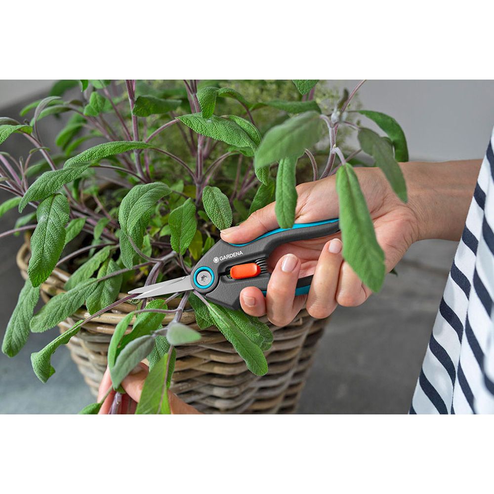 Tijera gripcut con corte bypass