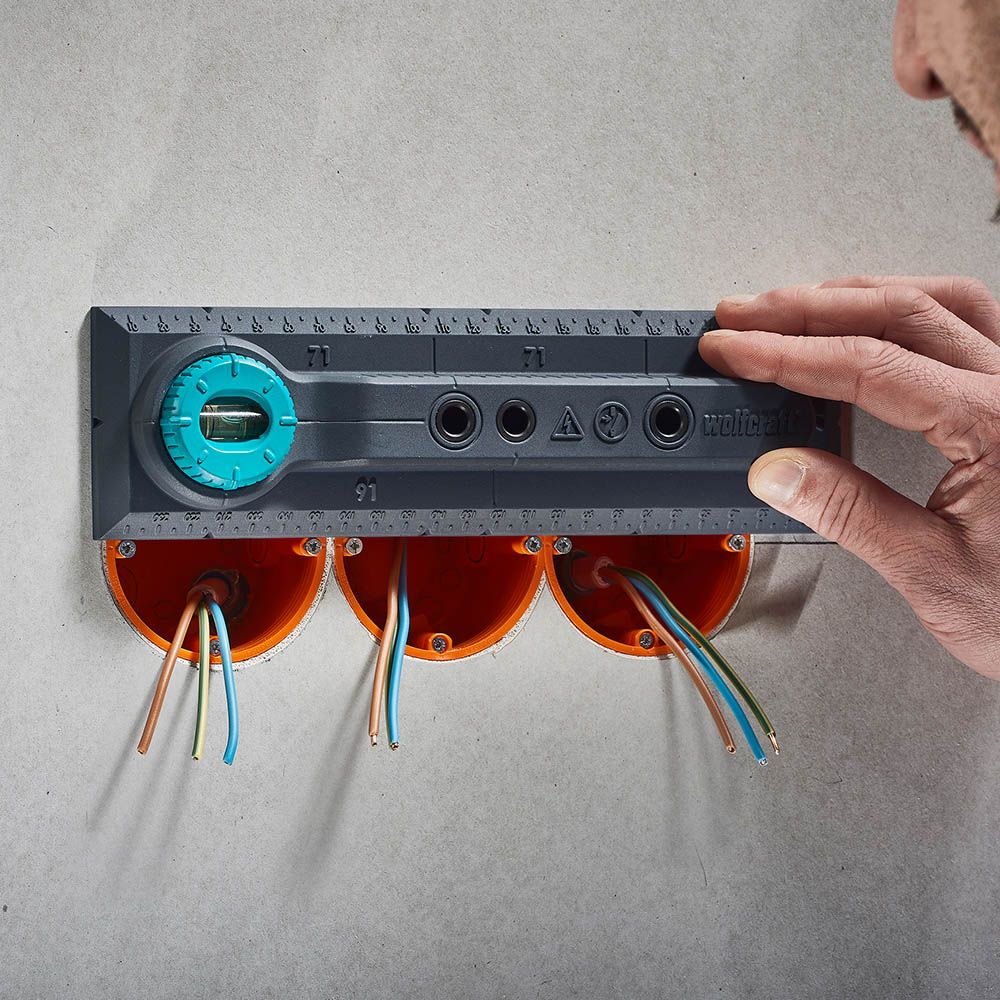 Plantilla de perforación electricidad, para medidas de 71 y 91 mm