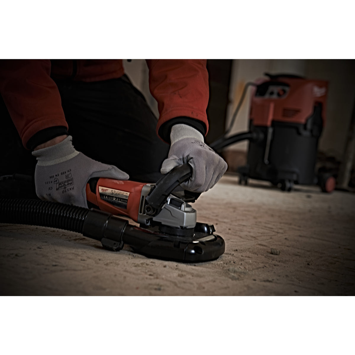 Milwaukee Amoladora angular de 1200W, diámetro del disco 125mm, 11000rpm, AVS, FIXTEC™ AGV12-125XDEG-SET — imagen 2