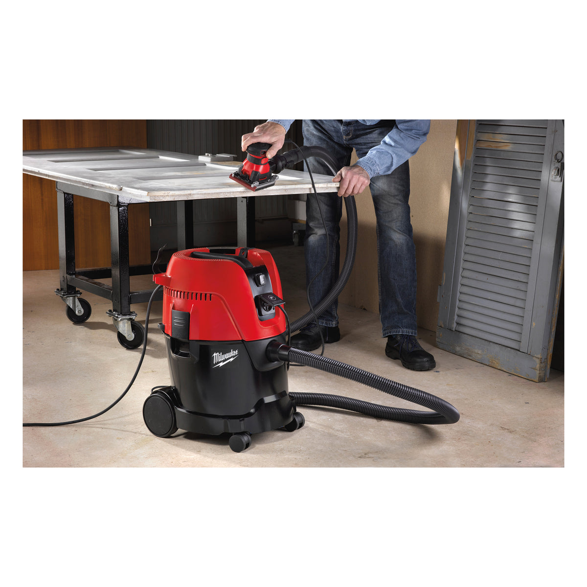 Milwaukee Aspirador de polvo de 25l, clase L, 1.000W, líquidos y sólidos, 210mbar de succión AS2-250ELCP — imagen 3