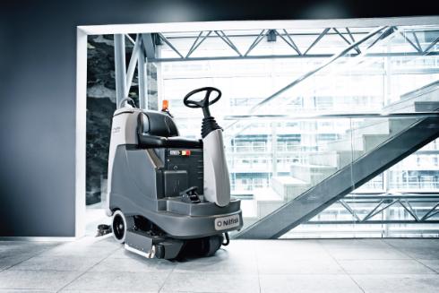 Fregadora de conductor sentado Nilfisk BR755C W360 X SC