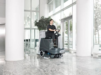 Fregadora de conductor sentado Nilfisk BR855 G280 OBC