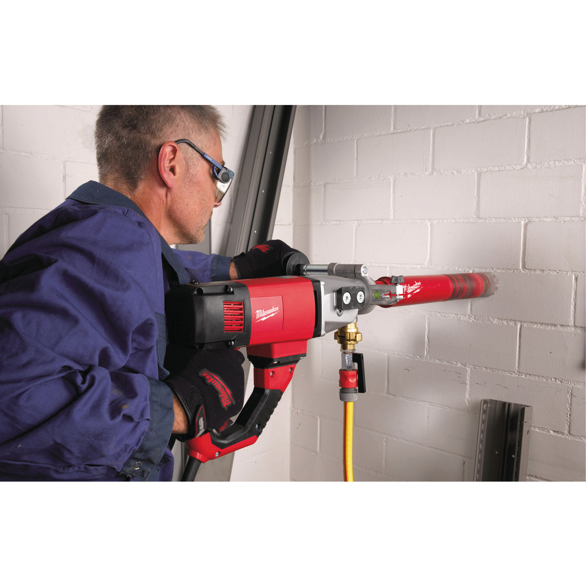 Milwaukee Taladro para perforación con diamante, 1900W, 3 velocidades, arranque suave DD3-152K — imagen 2