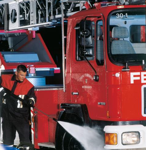 Hidrolimpiadora fija de agua caliente Nilfisk SH TRUCK 5M-85/850 230/1/50 EU