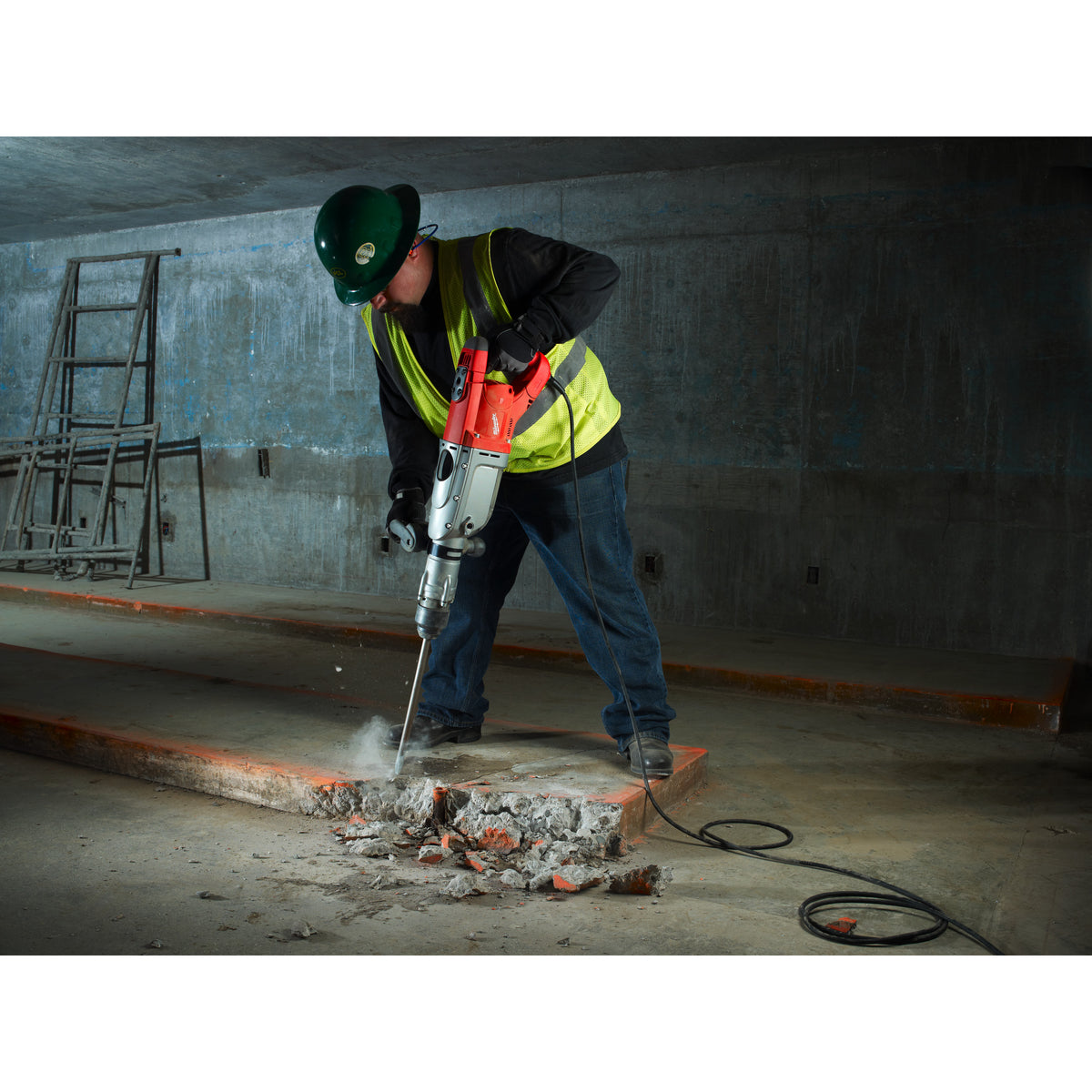Milwaukee Martillo combinado de 10kg, 1700W, AVS, SDS-Max, 20J de energía de impacto K950S — imagen 2