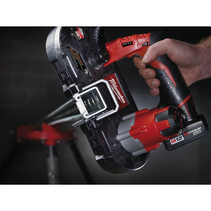 Milwaukee Sierra de banda subcompacta M12™, capacidad de corte 41x41mm M12BS-402C — imagen 2