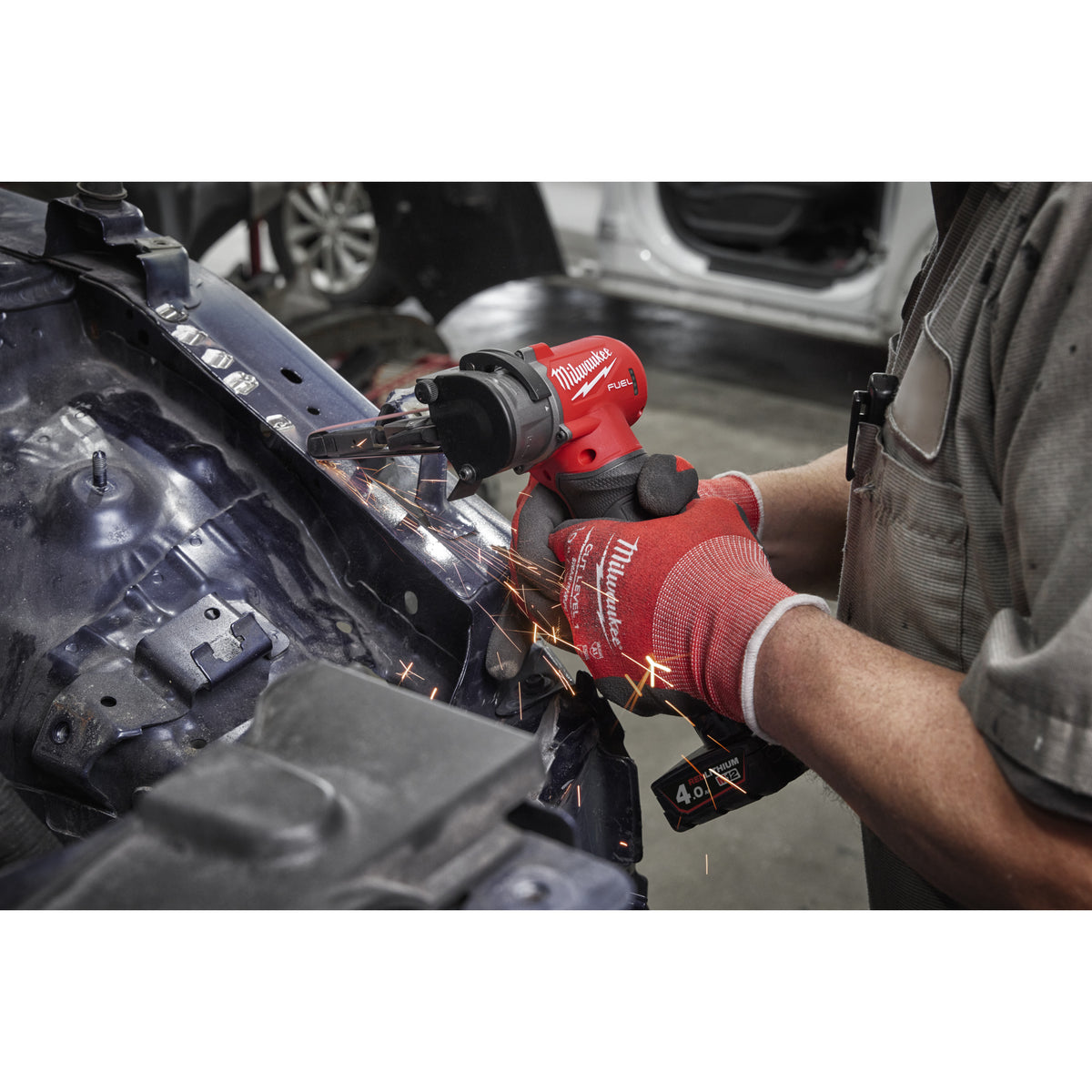 Milwaukee Lijadora de banda subcompacta M12 FUEL™, ancho de banda 10mm M12FBF10-402B — imagen 2