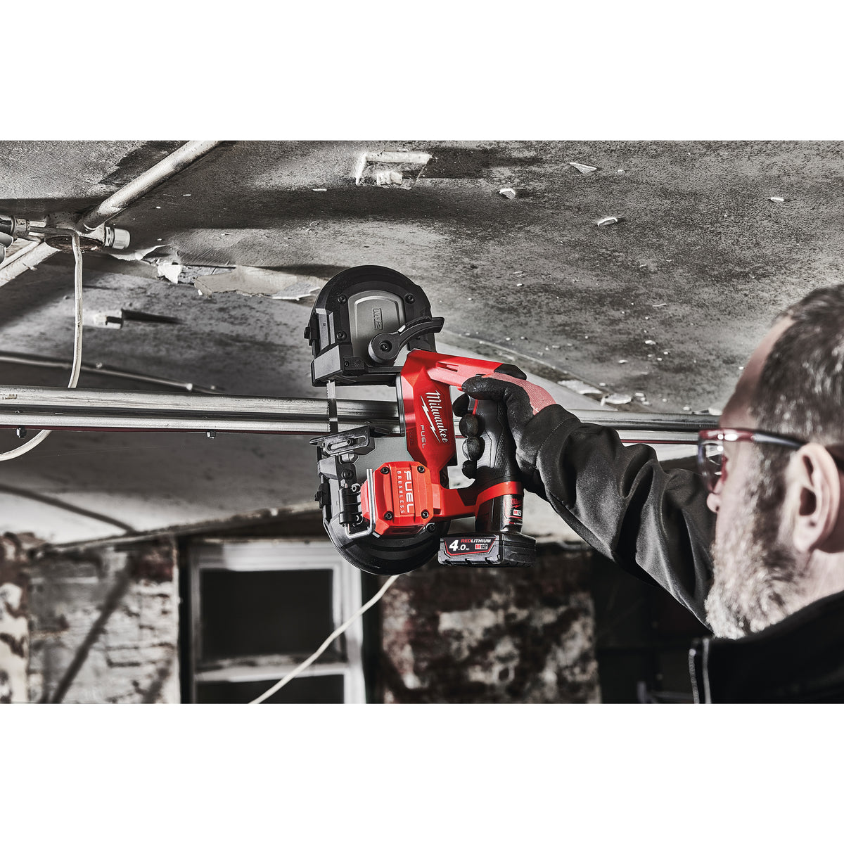 Milwaukee Sierra de banda subcompacta M12 FUEL™, capacidad de corte 64mm M12FBS64-402C — imagen 2