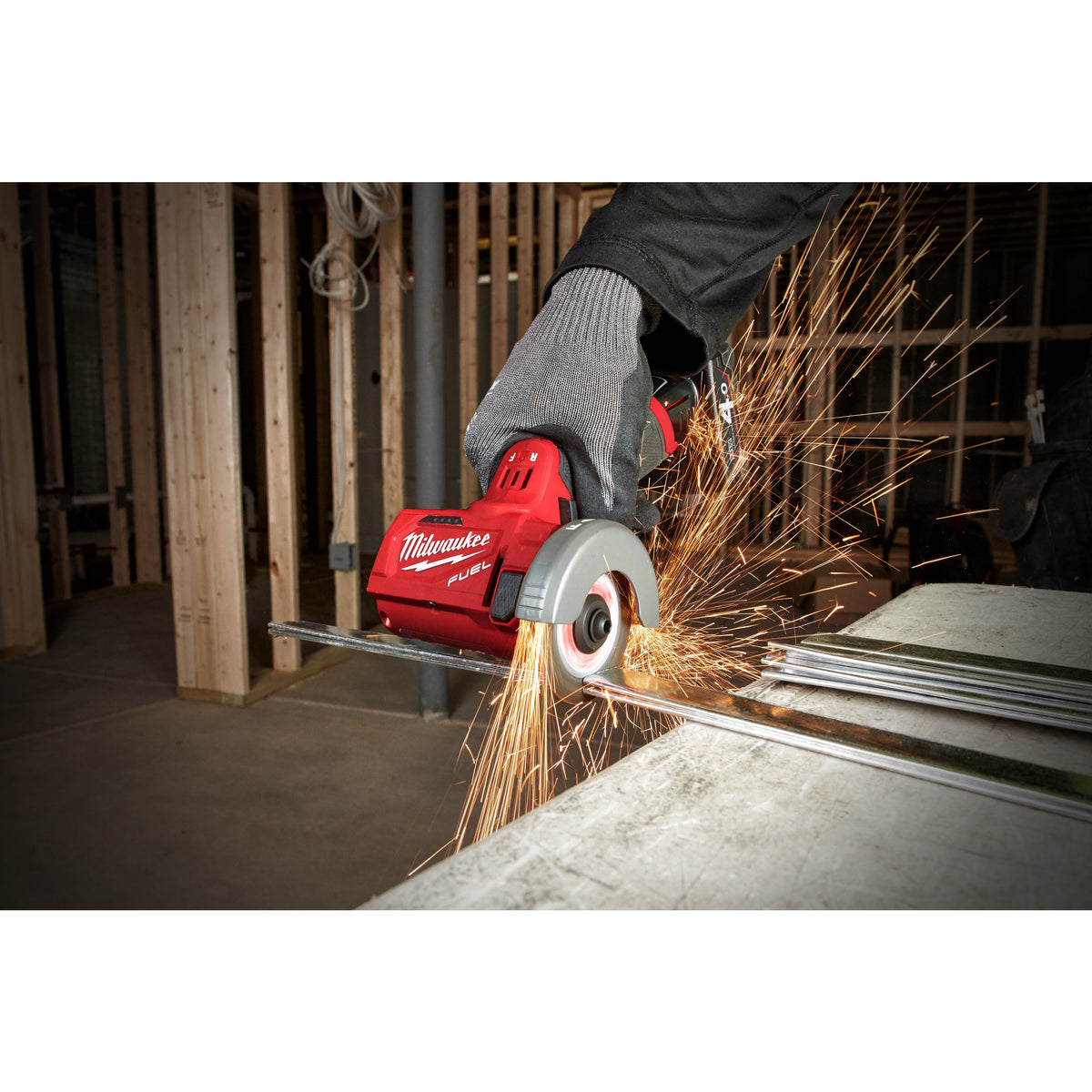 Milwaukee Cortadora multimaterial subcompacta M12 FUEL™, diámetro del disco 76mm M12FCOT-422X — imagen 2