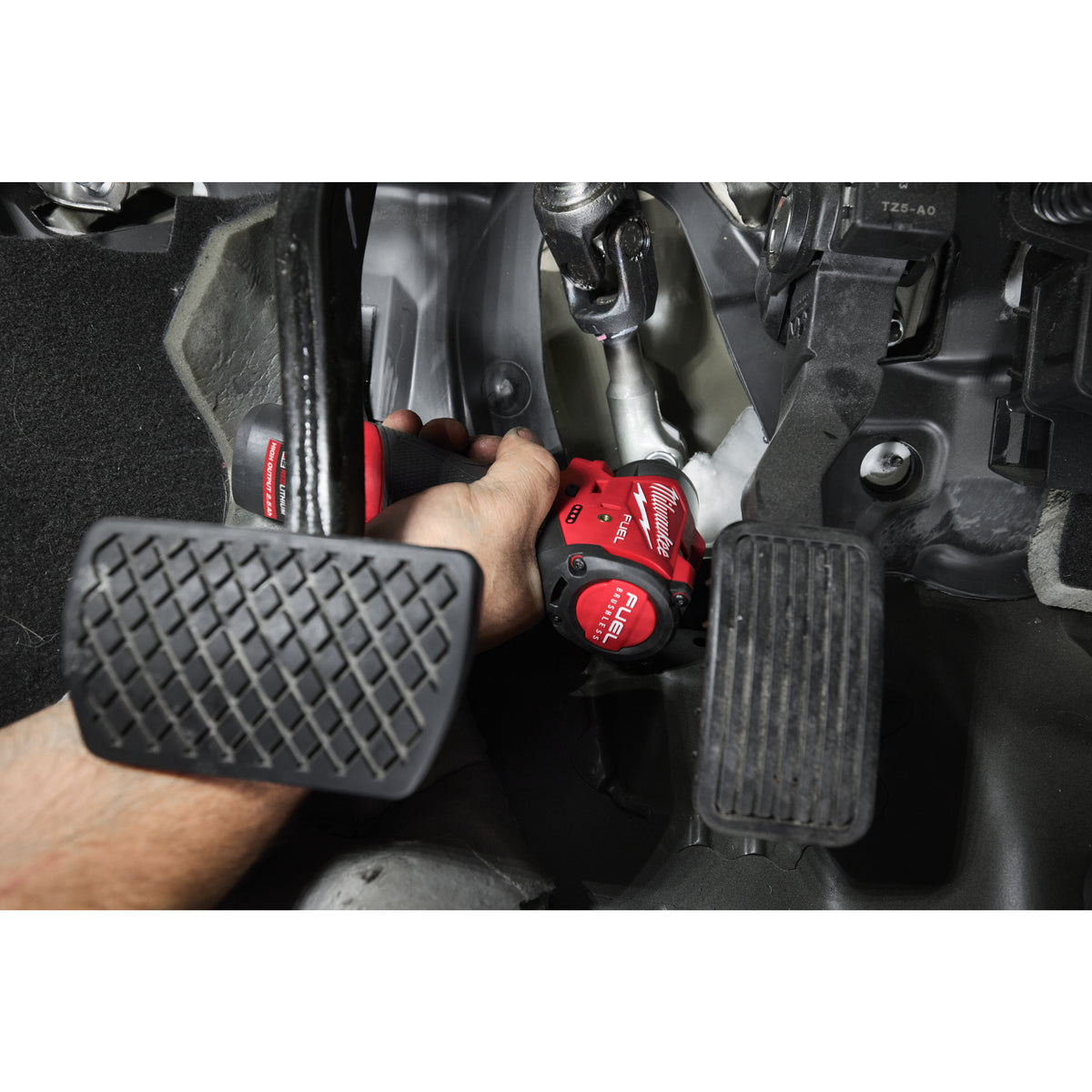Milwaukee Llave de impacto supercompacta M12 FUEL™, recepción 1/4" con anillo de fricción M12FSCIWF14-252X — imagen 3