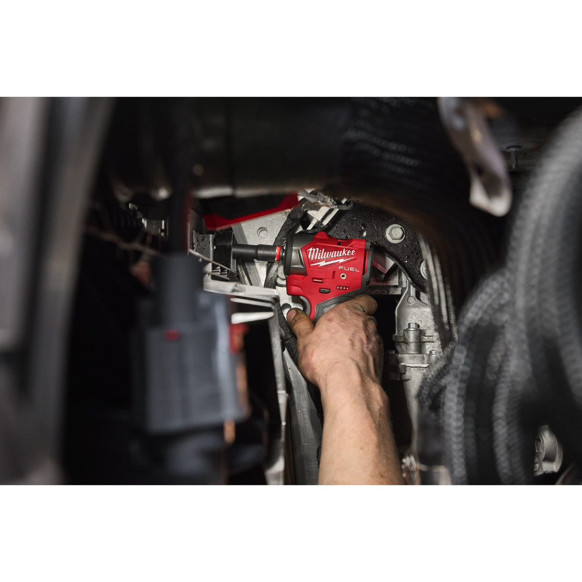 Milwaukee Llave de impacto supercompacta M12 FUEL™, recepción 3/8" con anillo de fricción M12FSCIWF38-252X — imagen 2