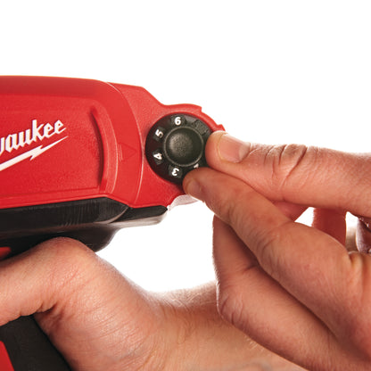 Milwaukee Pistola para químicos subcompacta M12™, 1780N, tubo de aluminio 600ml M12PCG/600A-201B — imagen 3