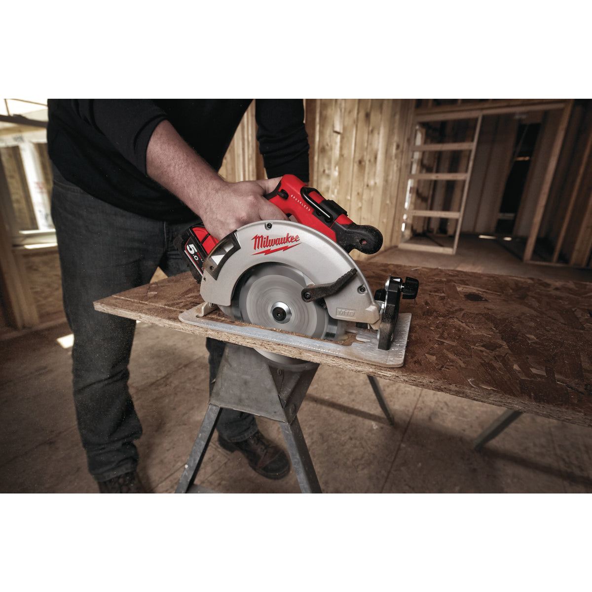 Milwaukee Sierra circular para madera sin escobillas M18™, diámetro del disco 190mm M18BLCS66-0 — imagen 3