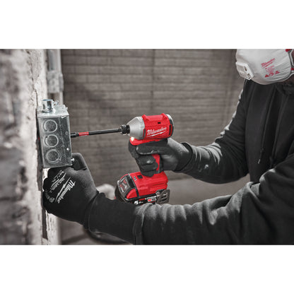 Milwaukee Powerpack M18BLPP2A3-502X (M18BLPD2 + M18BLIDR) — imagen 3