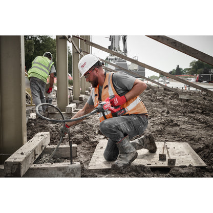 Milwaukee Vibrador de hormigón de aguja M18 FUEL™, manguera de 2,4m, aguja cuadrada de 25mm M18FCVN24-551 — imagen 2