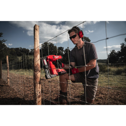 Milwaukee Grapadora de cercados M18 FUEL™, anchura grapa 10,3mm, longitud grapa 38-51mm M18FFUS-302C