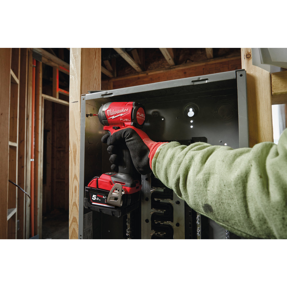 Milwaukee Atornillador de impacto M18 FUEL™, recepción 1/4" hex, 4 modos, par máximo 226Nm M18FID3-502X — imagen 2