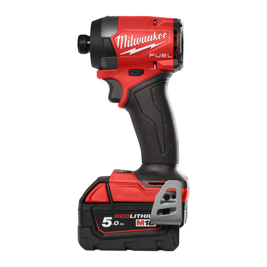 Milwaukee Atornillador de impacto M18 FUEL™, recepción 1/4" hex, 4 modos, par máximo 226Nm M18FID3-502X