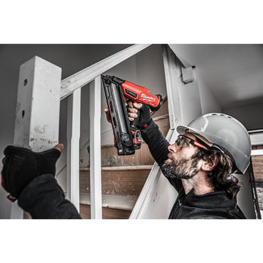 Milwaukee Clavadora M18 FUEL™, 15GA, diámetro máximo clavo 1,8mm, longitud máxima clavo 32-64mm M18FN15GA-0X — imagen 2