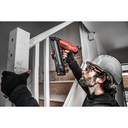 Milwaukee Clavadora M18 FUEL™, 15GA, diámetro máximo clavo 1,8mm, longitud máxima clavo 32-64mm M18FN15GA-0X — imagen 2