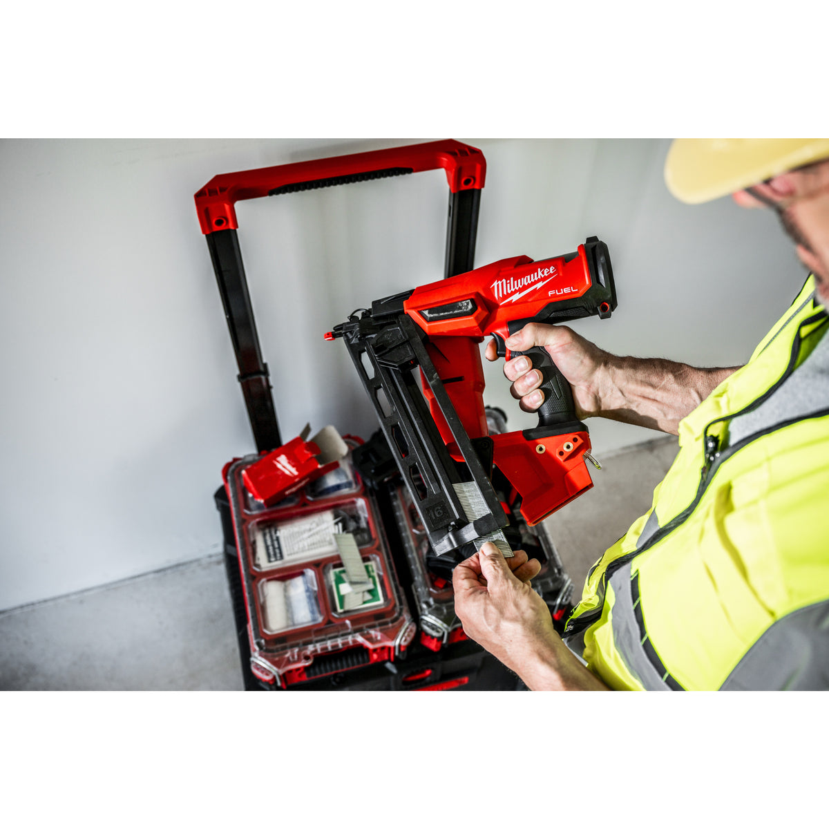Milwaukee Clavadora M18 FUEL™, 16GA, diámetro máximo clavo 1,6mm, longitud máxima clavo 32-64mm M18FN16GA-0X — imagen 2