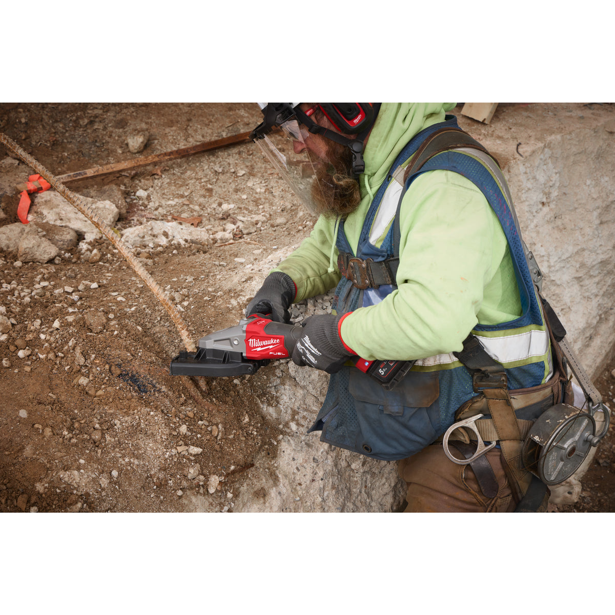 Milwaukee Cortadora de varilla corrugada M18™ con ONE-KEY™, disco de 137x28mm M18FRBCO32-502X — imagen 2