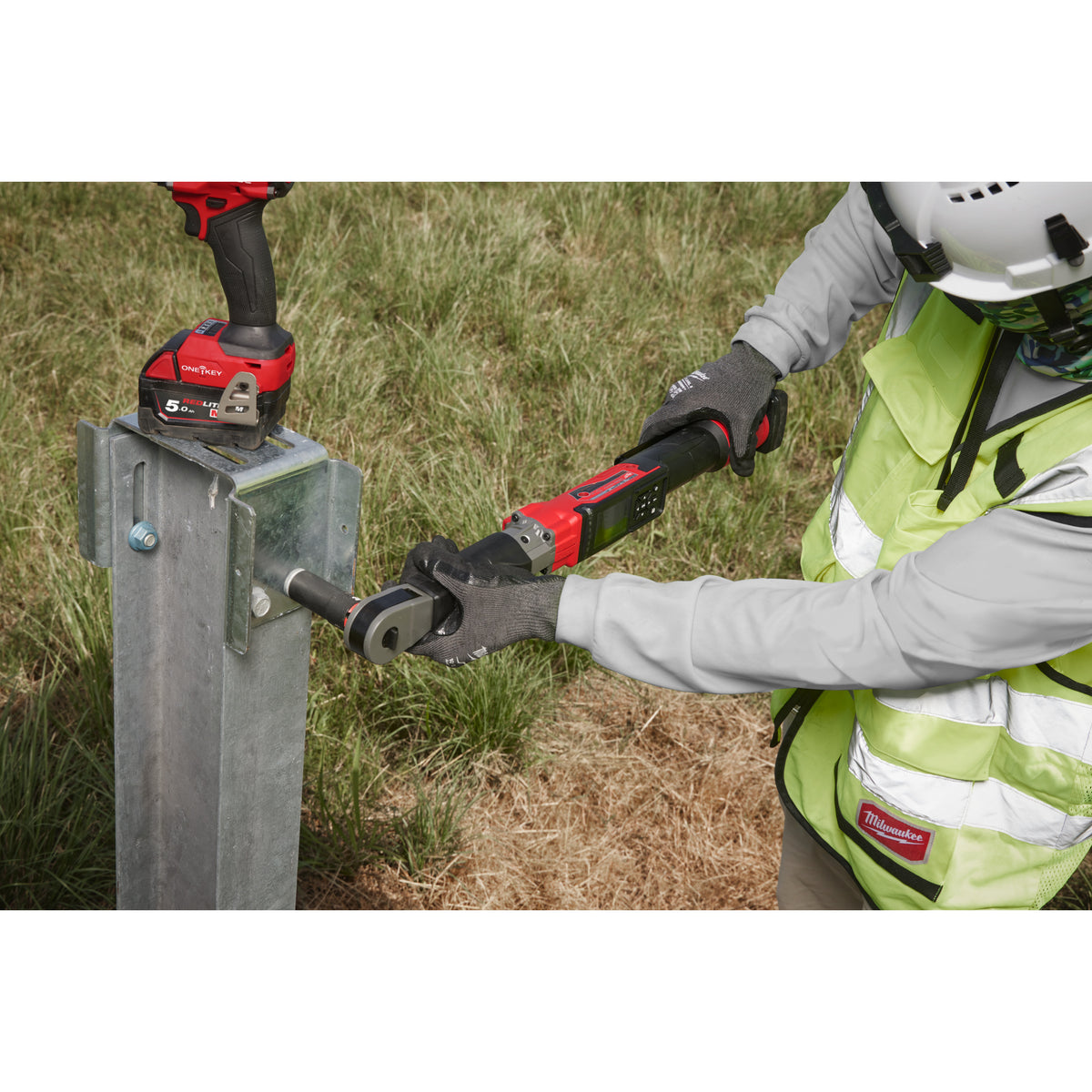 Milwaukee Llave de impacto de par repetitivo M18 FUEL™, 1/2˝ TORQUE-SENSE™ con anillo M18ONEFIW2FC12-0X — imagen 3