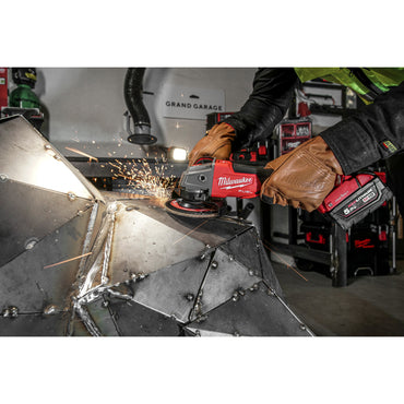 Milwaukee Amoladora angular M18 FUEL™ ONE-KEY™, diámetro del disco 125mm, freno RAPIDSTOP™ M18ONEFSAG125XPDB-502X — imagen 2