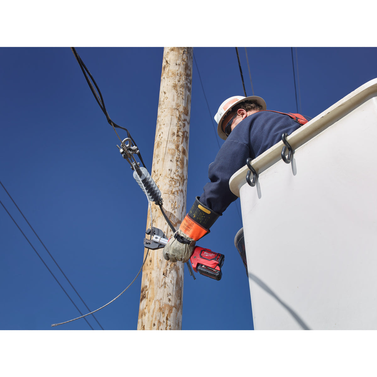 Milwaukee Cortadora de cable hidráulica M18™ ONE-KEY™ FORCE LOGIC™, fuerza de corte 53kN M18ONEHCC-201CCU/AL-SET — imagen 2