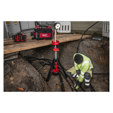 Milwaukee Trípode de iluminación LED M18™ TRUEVIEW™, extensible 1,10-2,20m, protección IP54 M18SAL2-0 — imagen 2