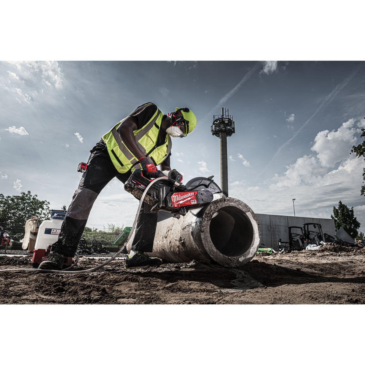 Milwaukee Cortadora de asfalto MX FUEL™ con ONE-KEY™ MXFCOS350G2-0 — imagen 3