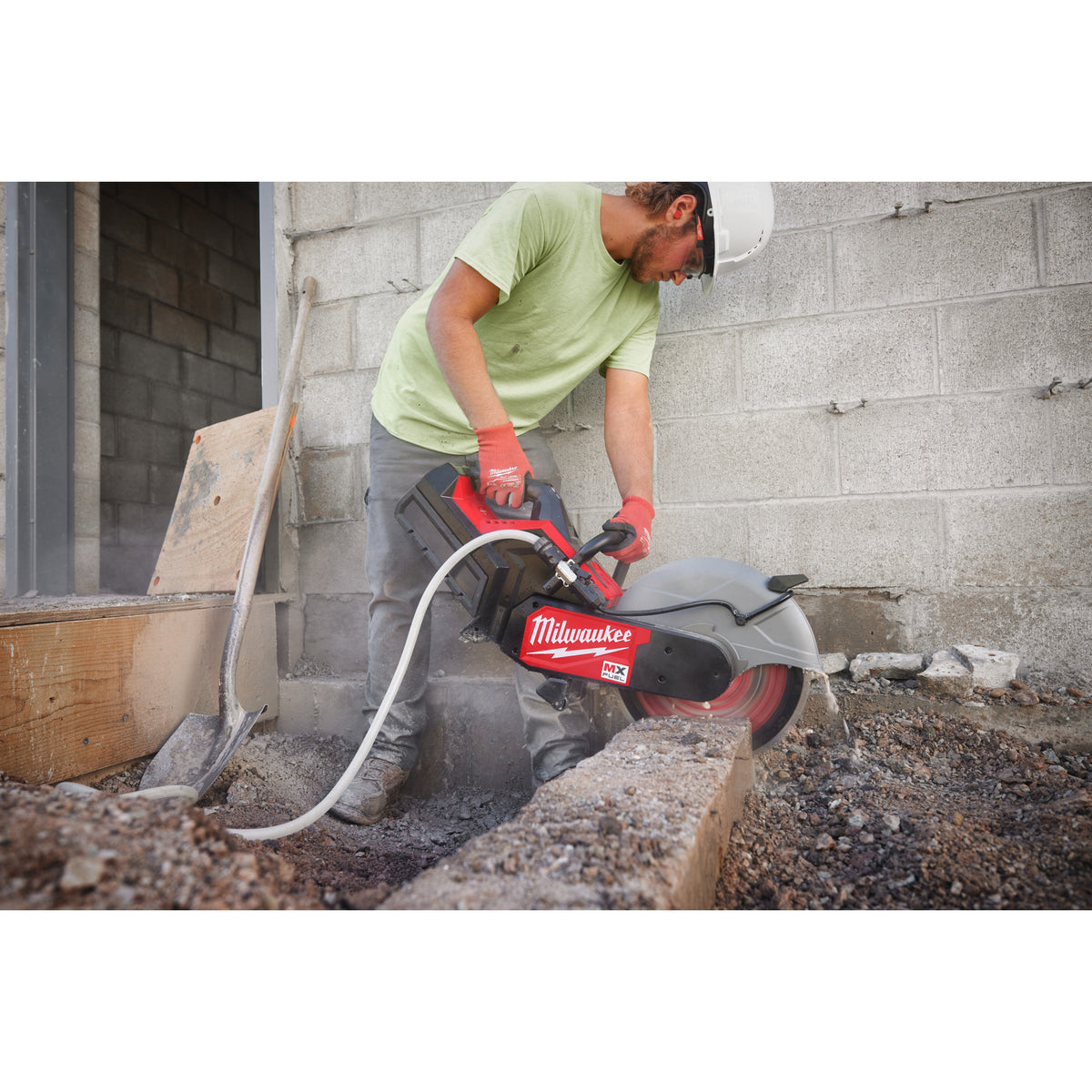 Milwaukee Cortadora de asfalto MX FUEL™ con ONE-KEY™ MXFCOS350G2-802 — imagen 2