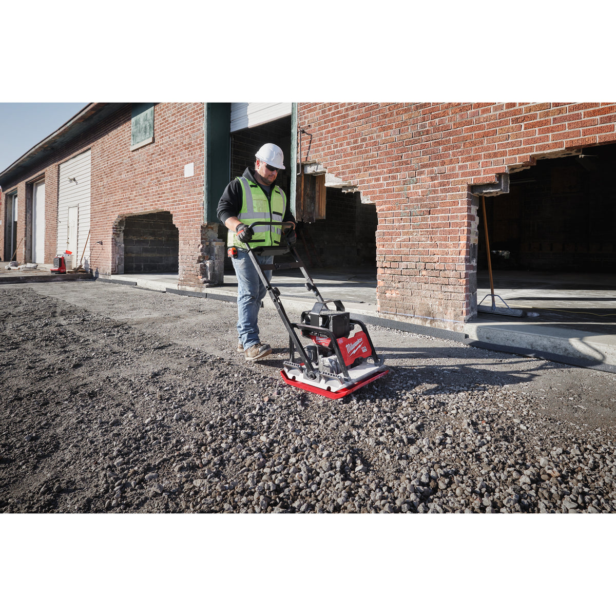 Milwaukee Placa compactadora MX FUEL™ con ONE-KEY™, placa de 50cm MXFPC50-0 — imagen 2