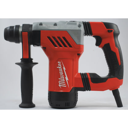 Milwaukee Martillo combinado de 800W, diseño en L, 4 modos, capacidad máxima 28mm, AVS PLH28E