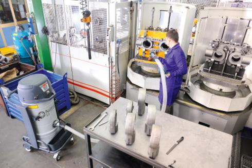 Aspirador industrial monofásico Nilfisk S2 L40 V100