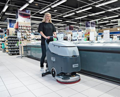 Fregadora de conductor a pie Nilfisk SC450+105A GEL+CHARGER+PROLENE