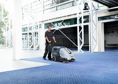 Barredora de conductor a pie Nilfisk SWEEPER SW900 33B